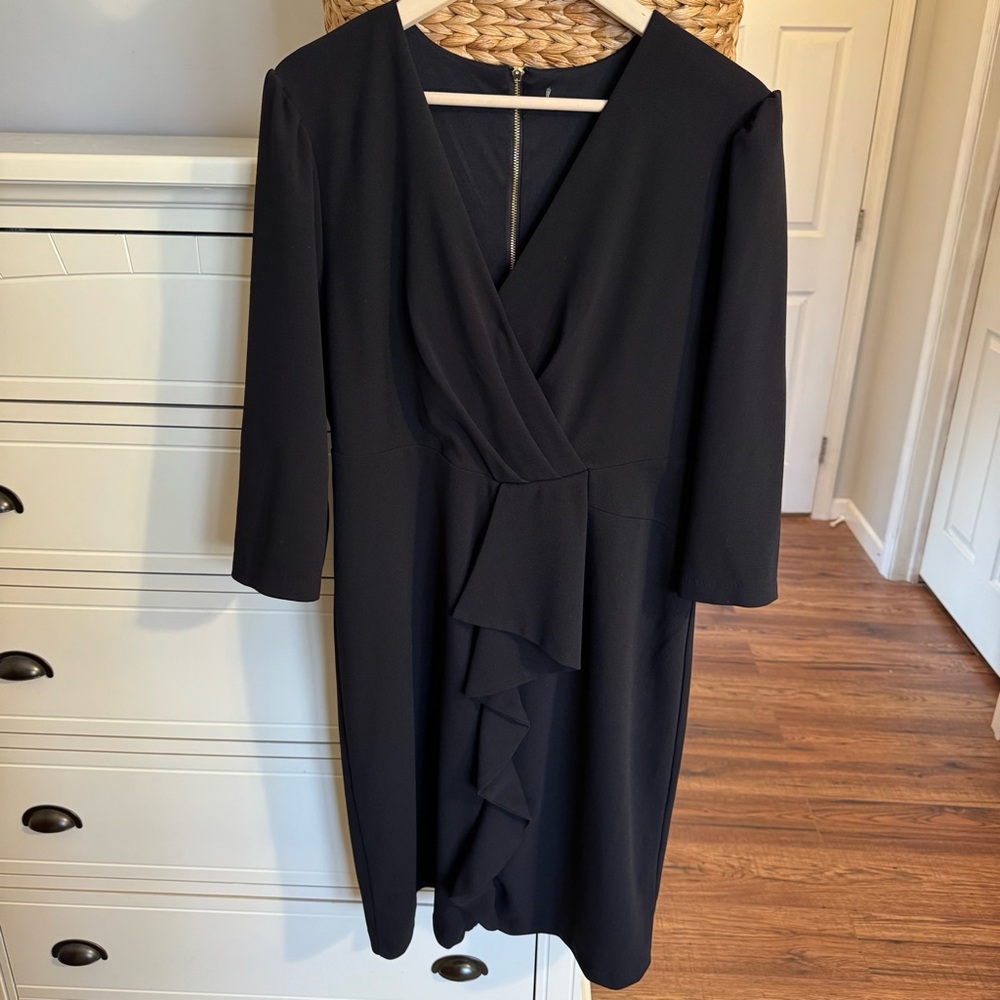 Julia Jordan Black Ruffle 3/4 Sleeve Knee Length  Sheath Dress